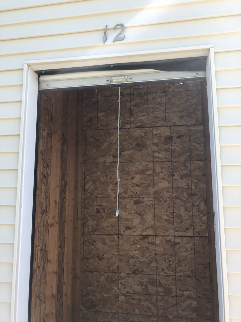 5' x 5' Storage Unit open view of top