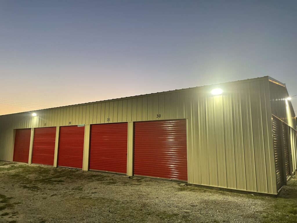 19' x 19' storage unit at Red Barn Storage in Davenport, Iowa